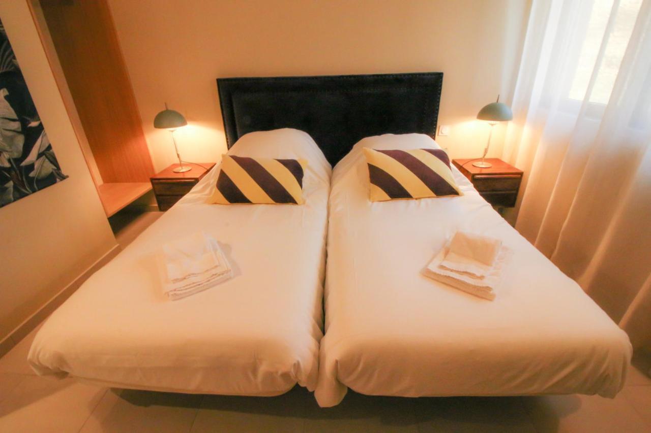Apartment Le Celya, Jacuzzi Et Parking Privatif Avec Borne De Recharge Voiture Electrique